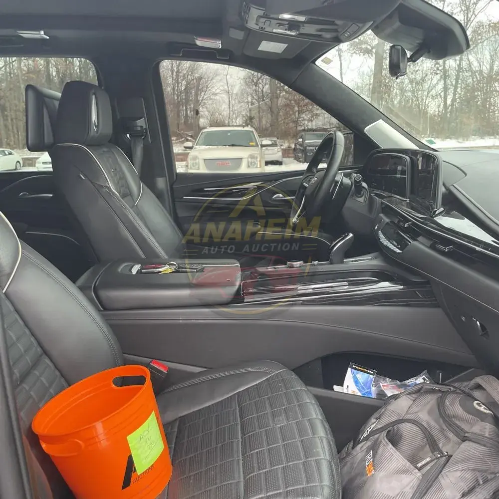 2023 Cadillac Escalade-V ESV Base