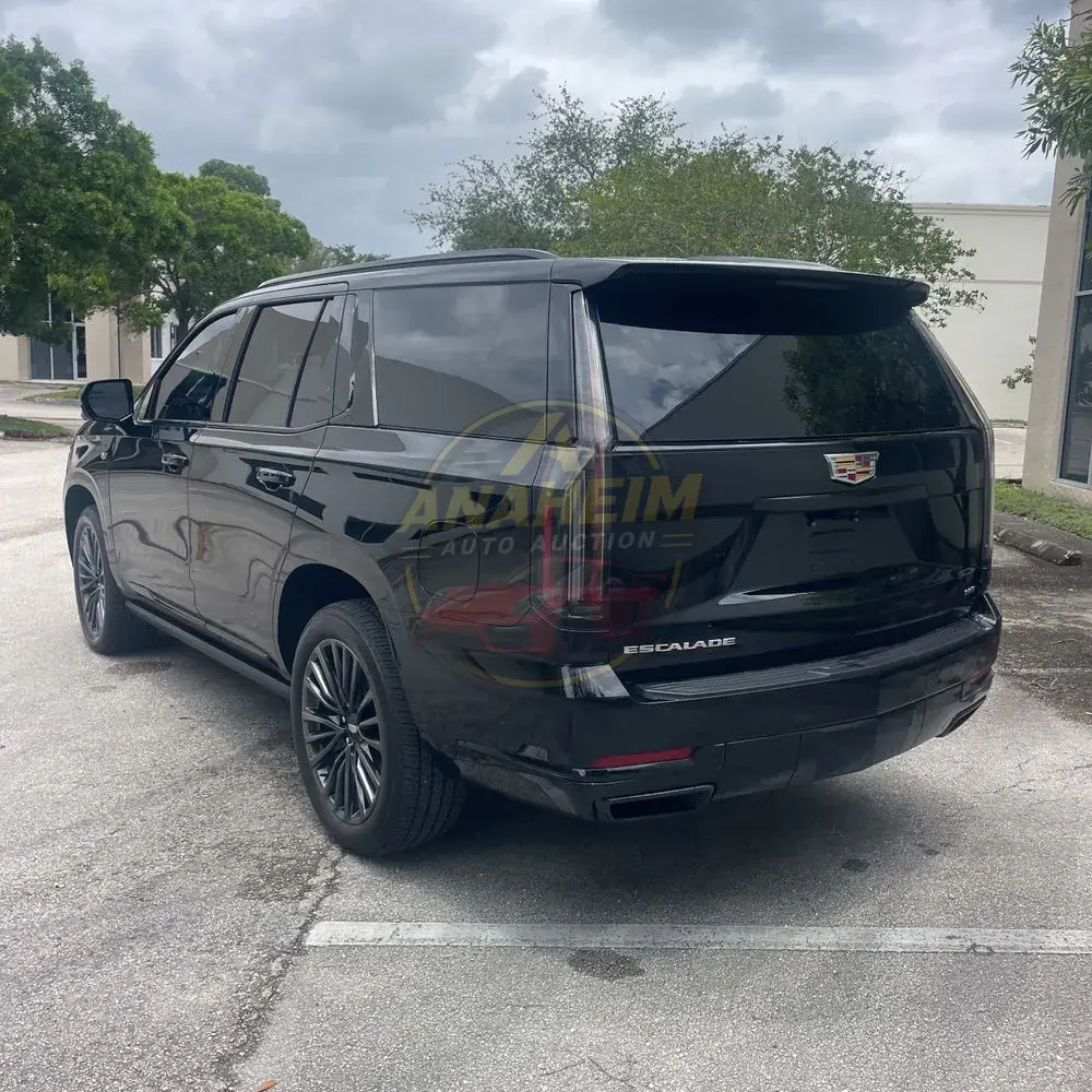 2025 Cadillac Escalade Sport Platinum