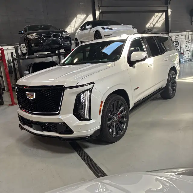 2025 Cadillac Escalade-V Base