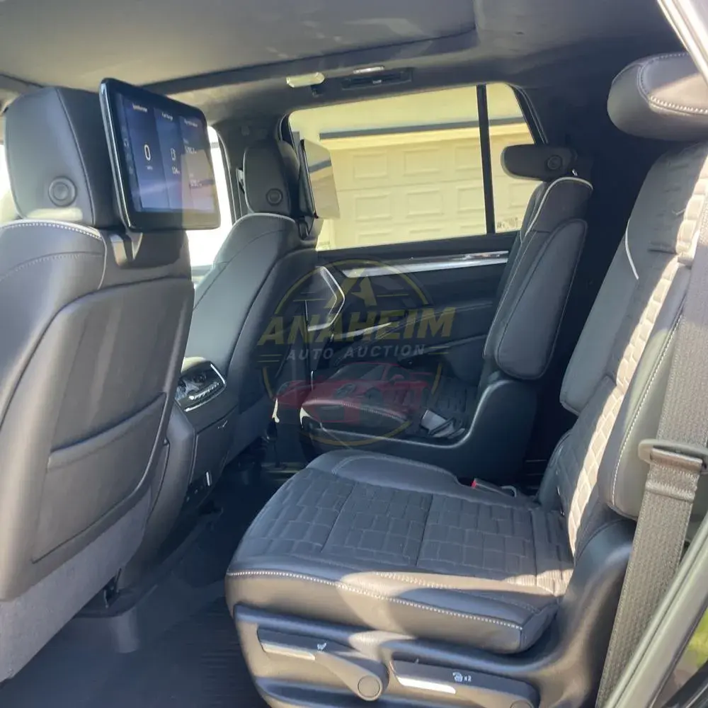 2025 Cadillac Escalade-V Base
