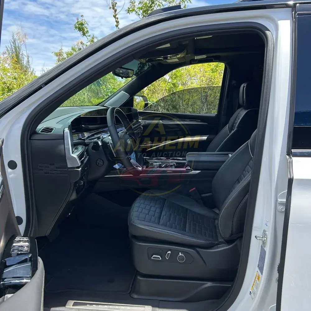 2025 Cadillac Escalade-V Base
