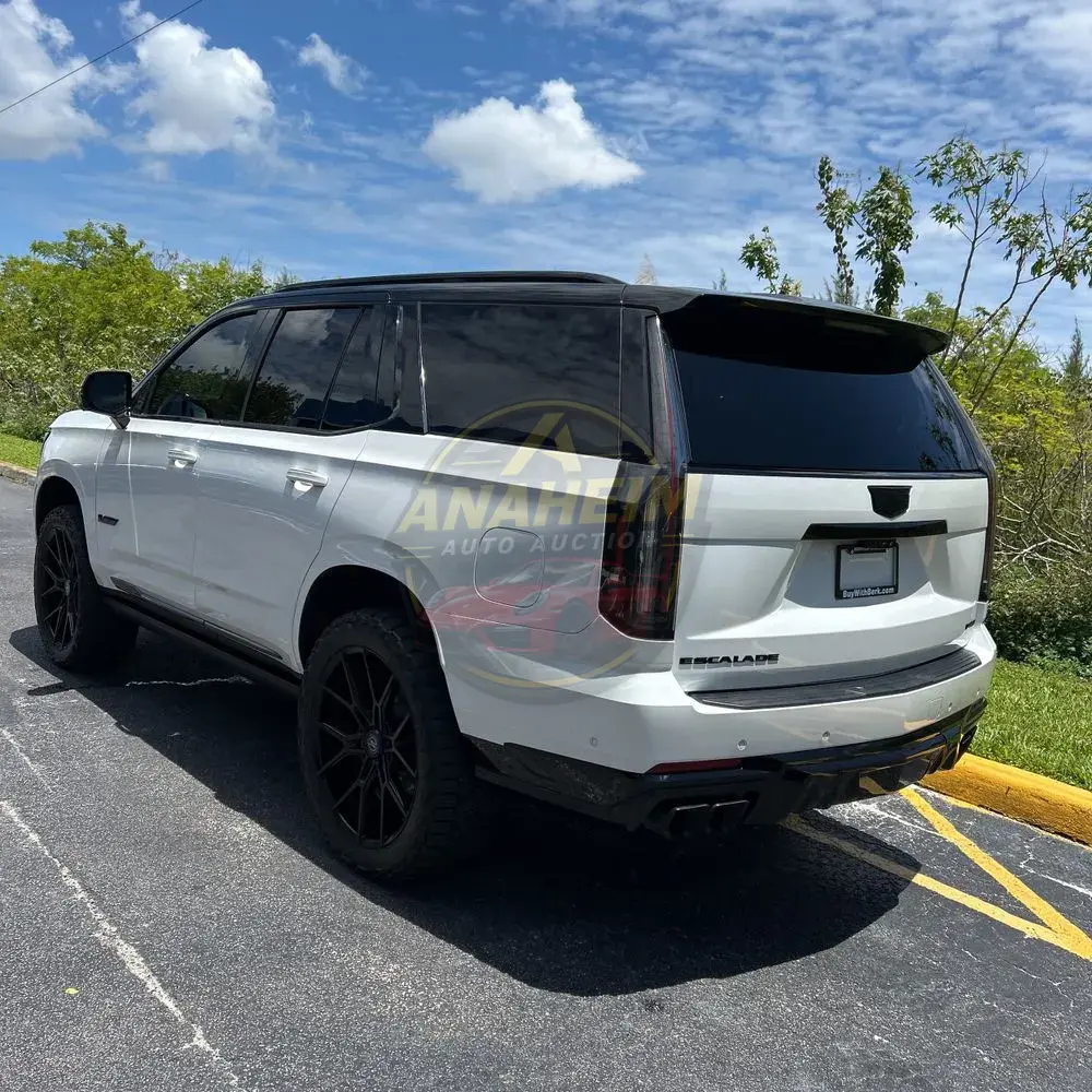 2025 Cadillac Escalade-V Base
