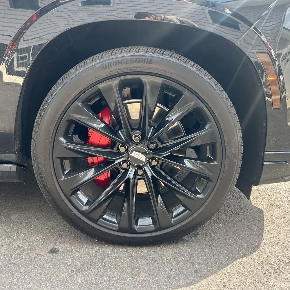2026 Cadillac Escalade-V ESV Base