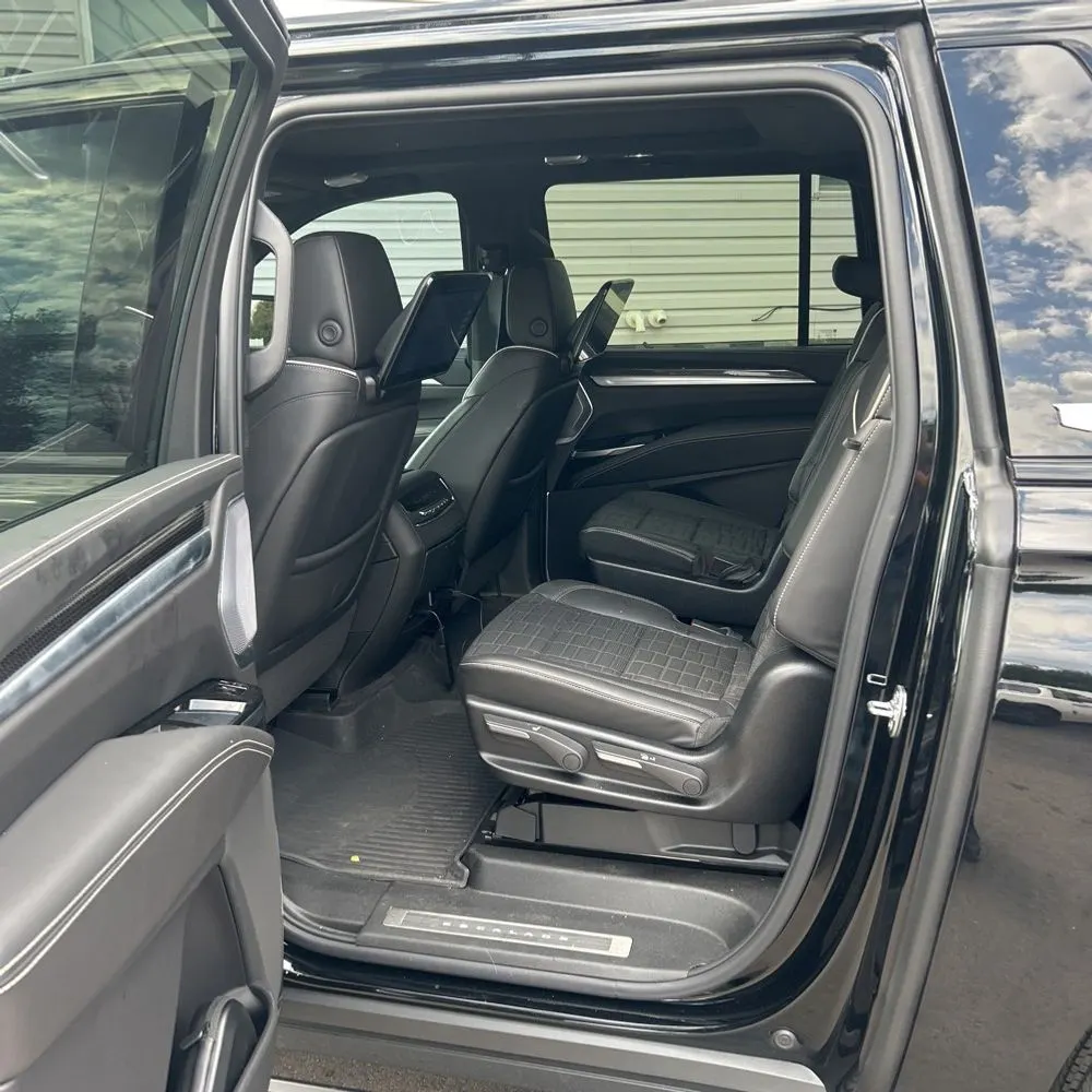2026 Cadillac Escalade-V ESV Base