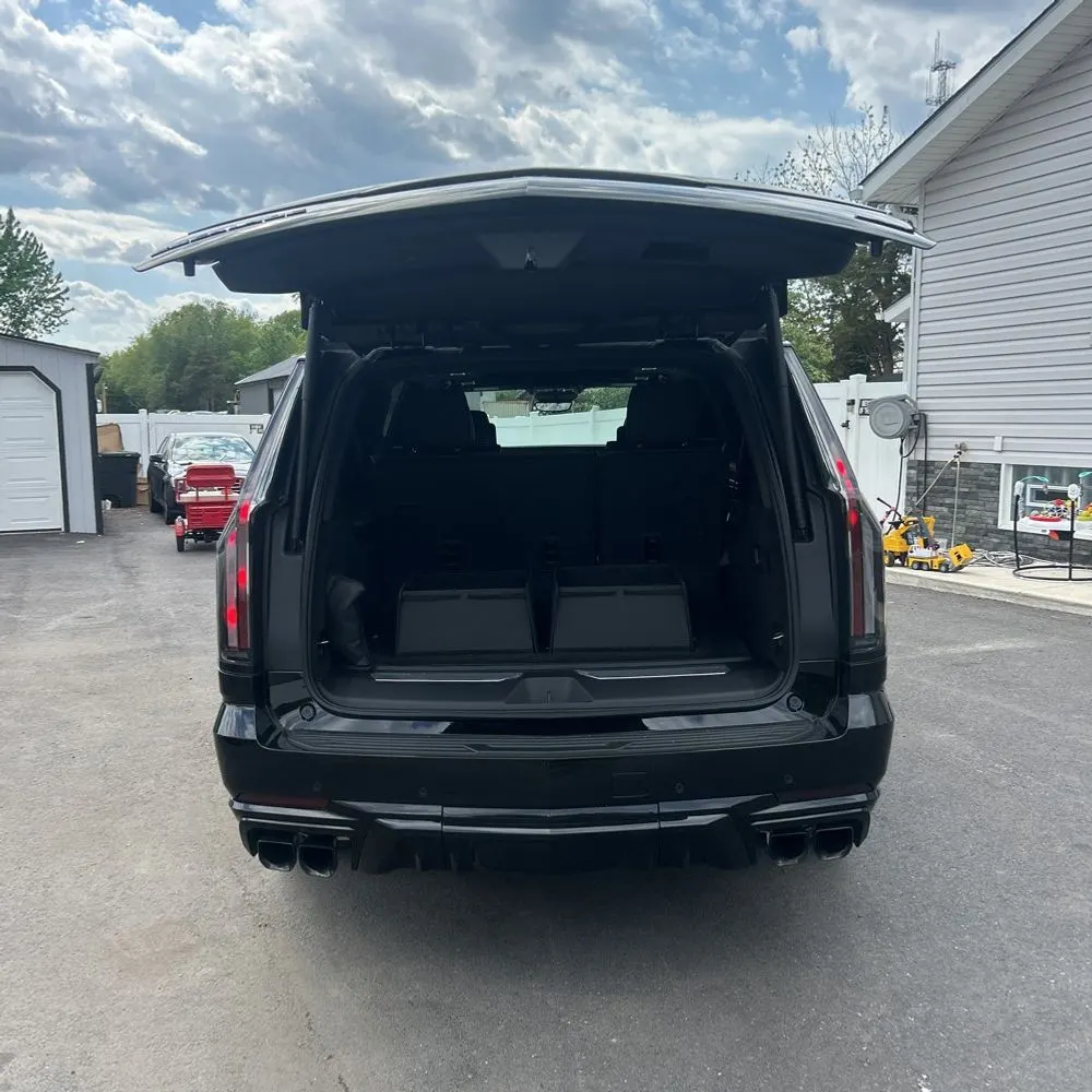 2026 Cadillac Escalade-V ESV Base