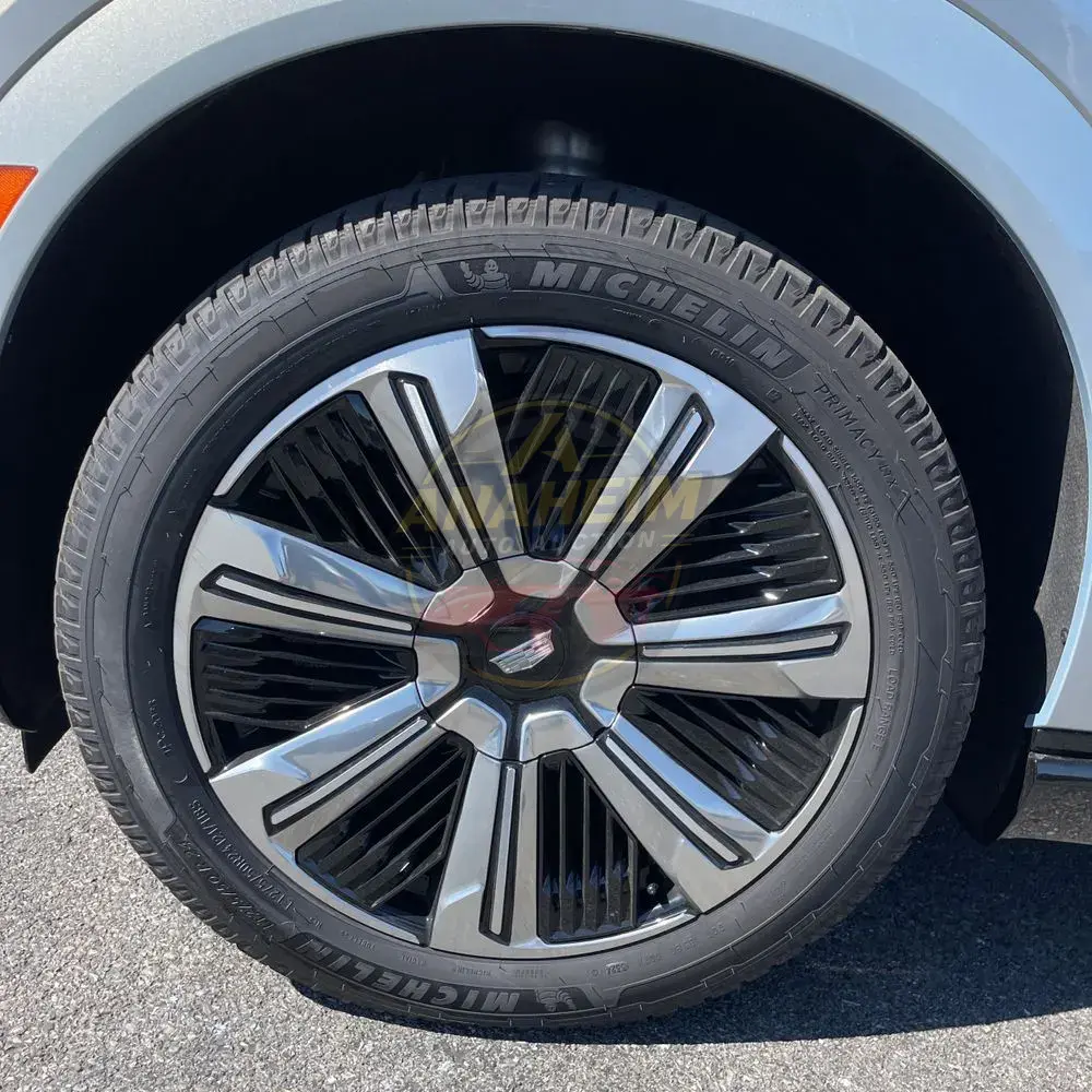 2025 Cadillac Escalade IQ Luxury 1