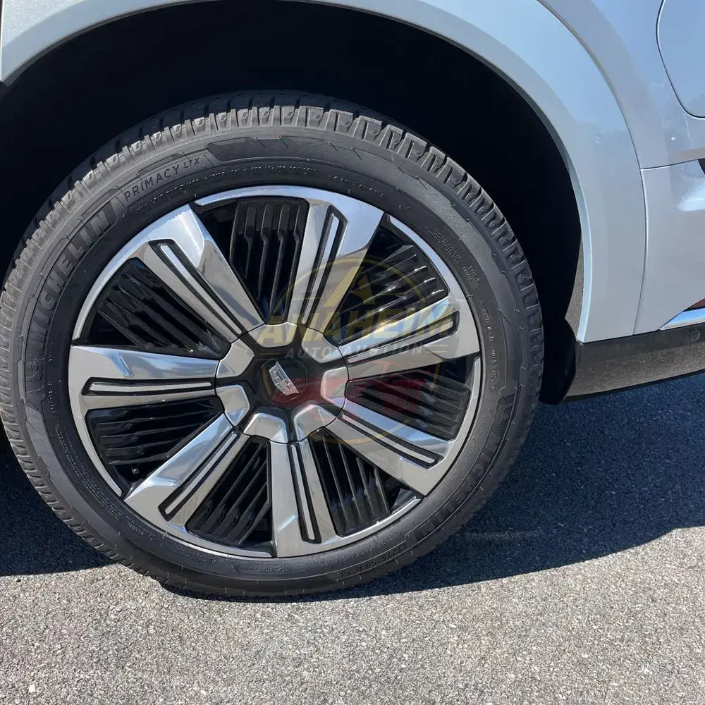 2025 Cadillac Escalade IQ Luxury 1