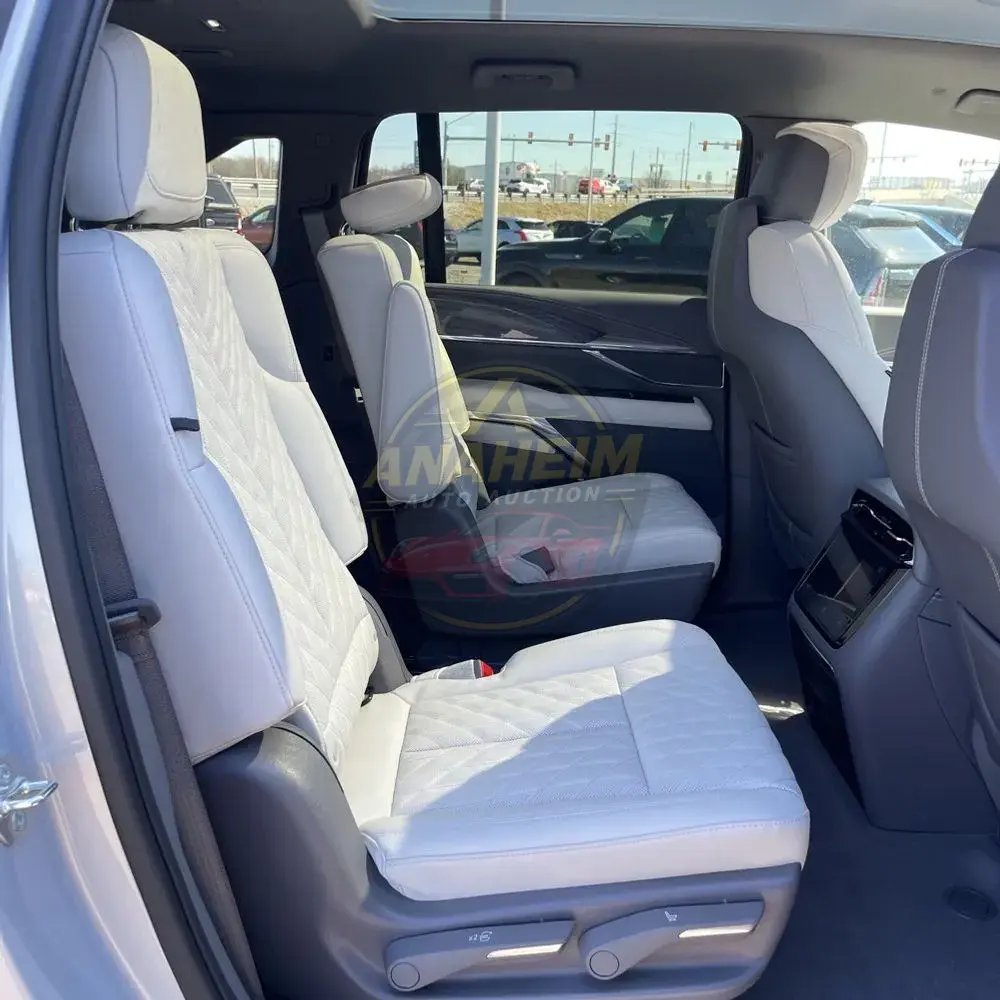 2025 Cadillac Escalade IQ Luxury 1