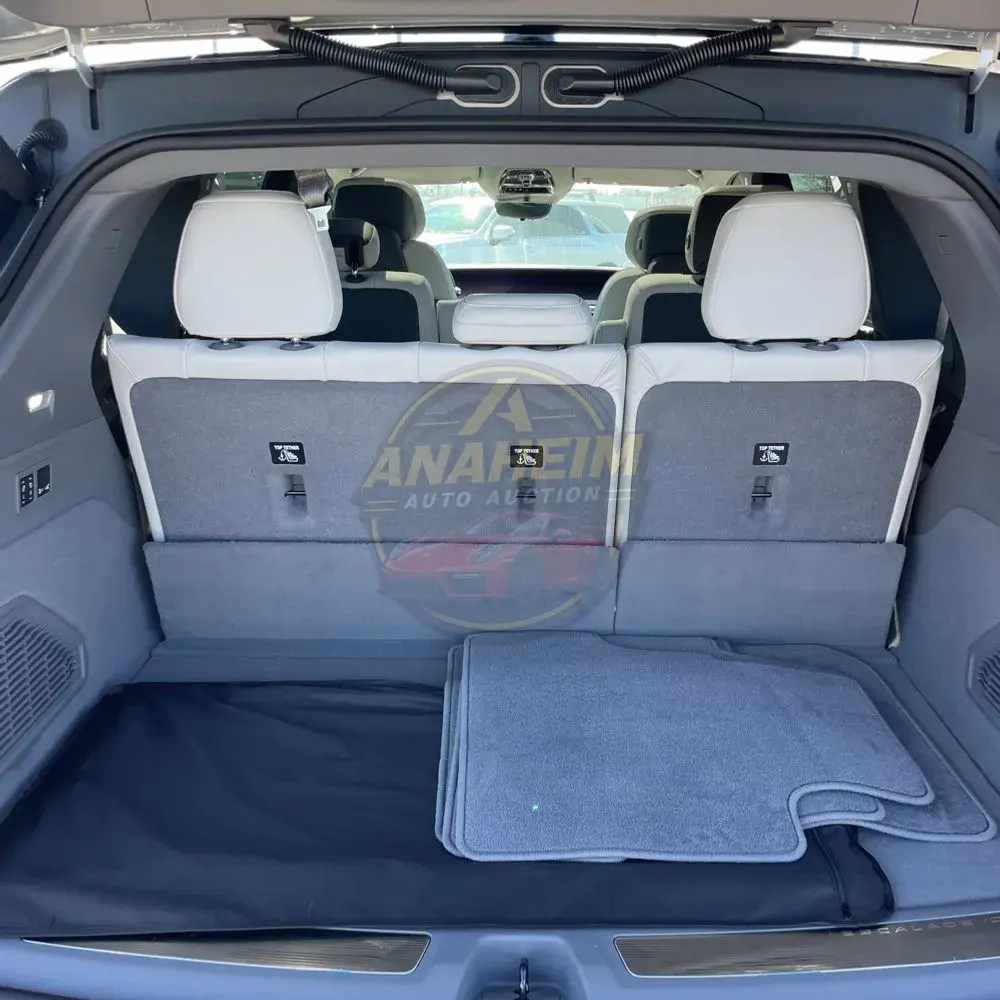 2025 Cadillac Escalade IQ Luxury 1