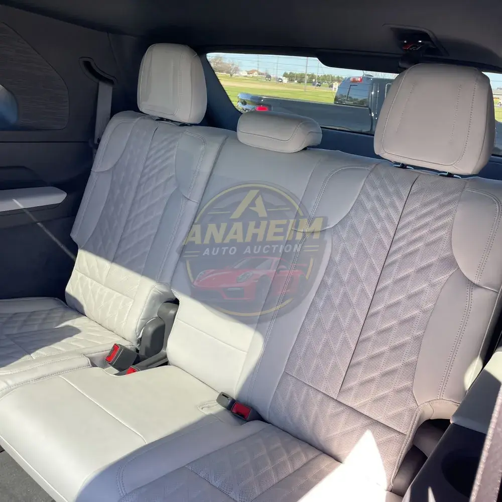 2025 Cadillac Escalade IQ Luxury 1
