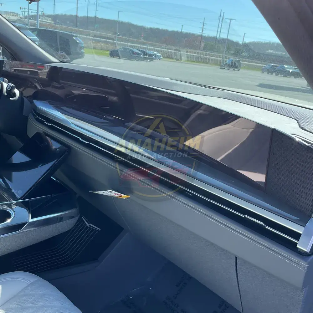 2025 Cadillac Escalade IQ Luxury 1