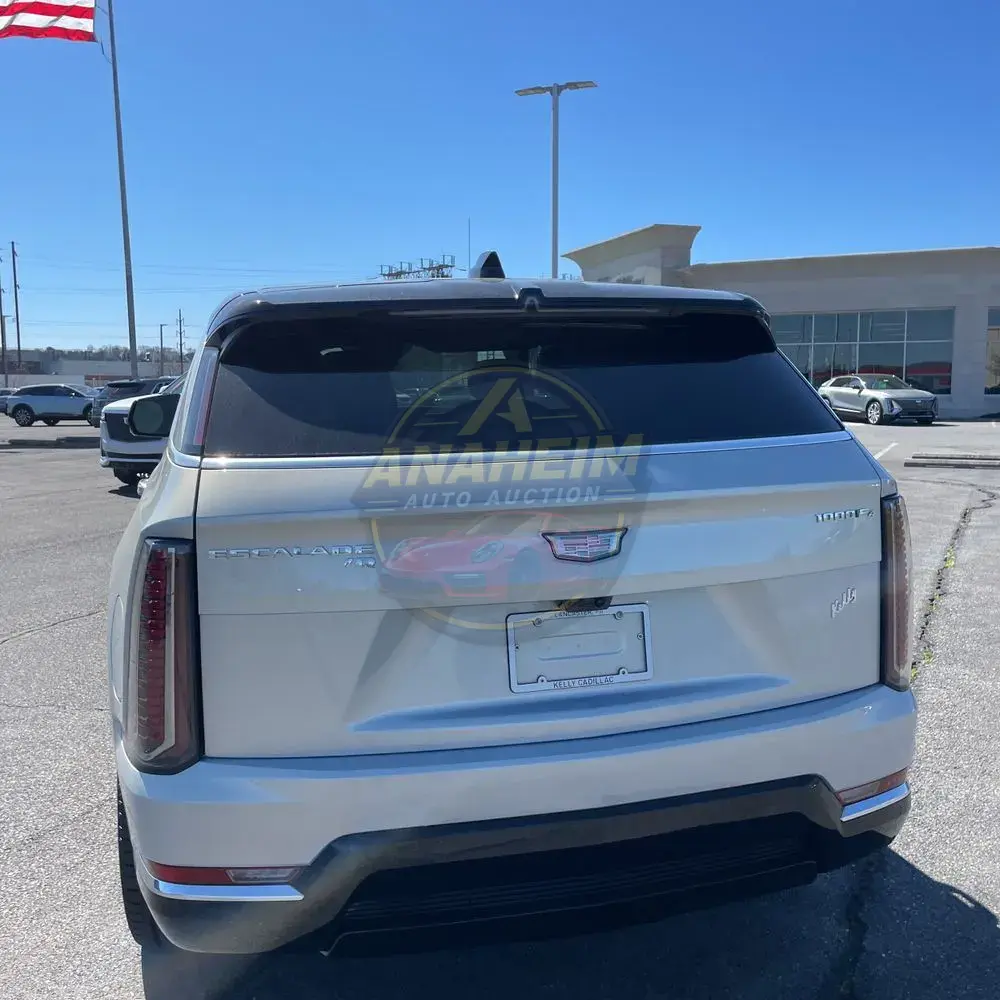 2025 Cadillac Escalade IQ Luxury 1