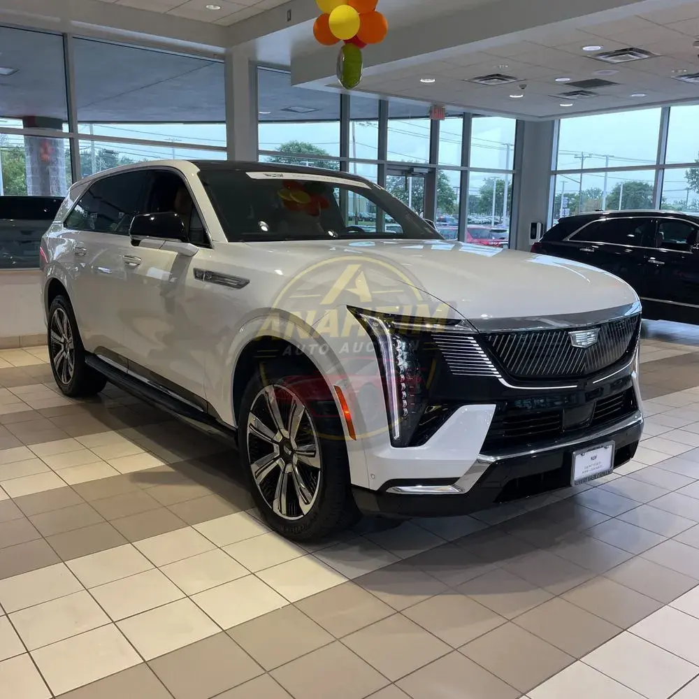 2025 Cadillac Escalade IQ Luxury 2