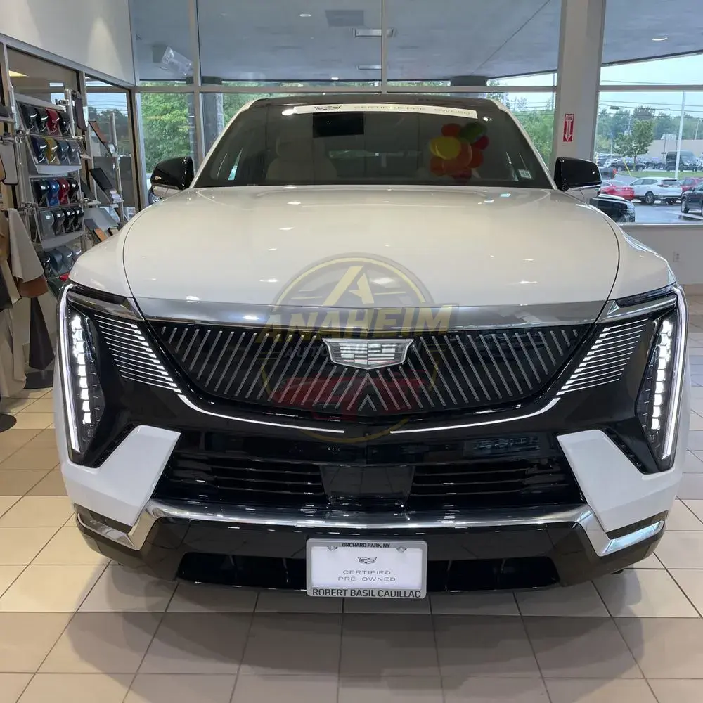2025 Cadillac Escalade IQ Luxury 2