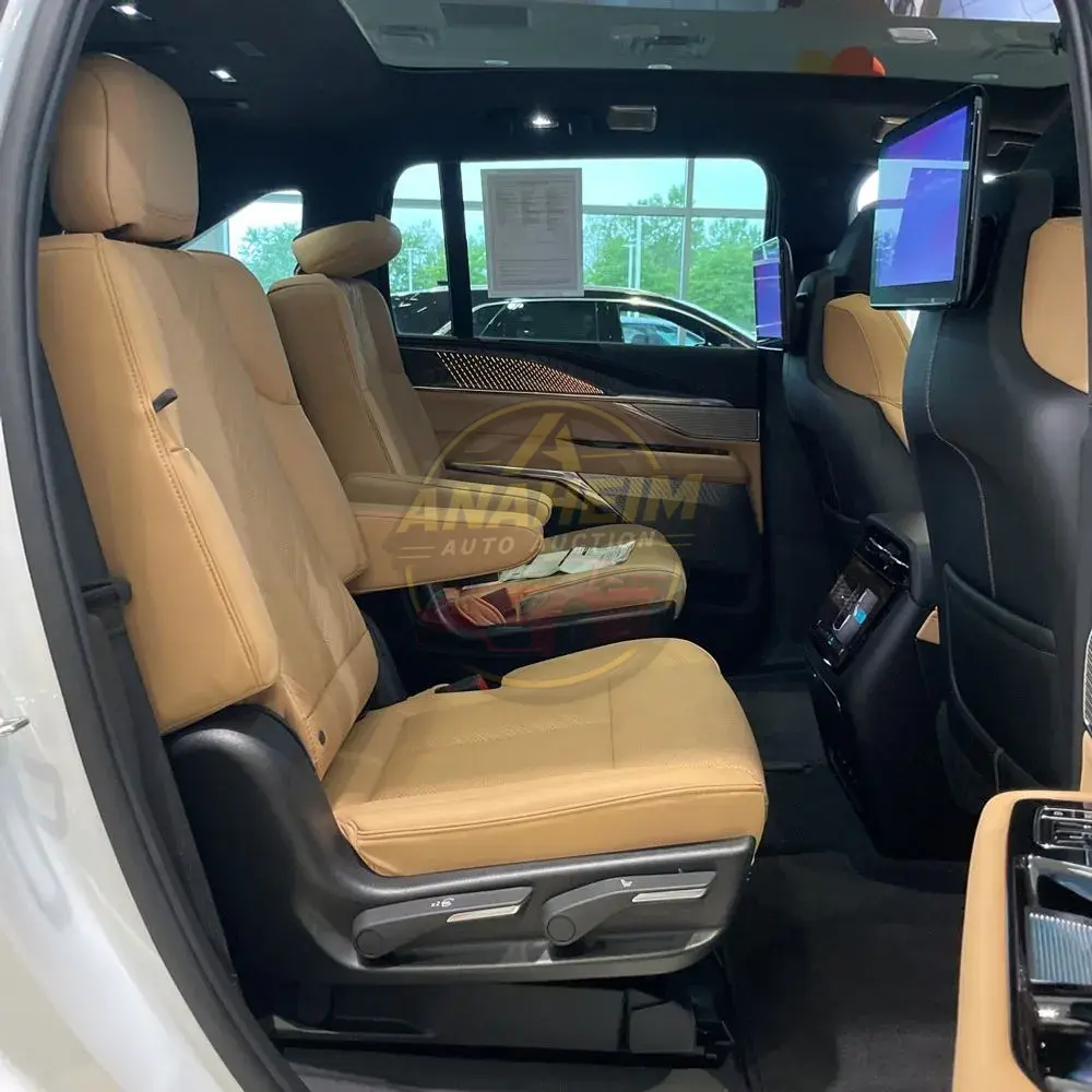 2025 Cadillac Escalade IQ Luxury 2
