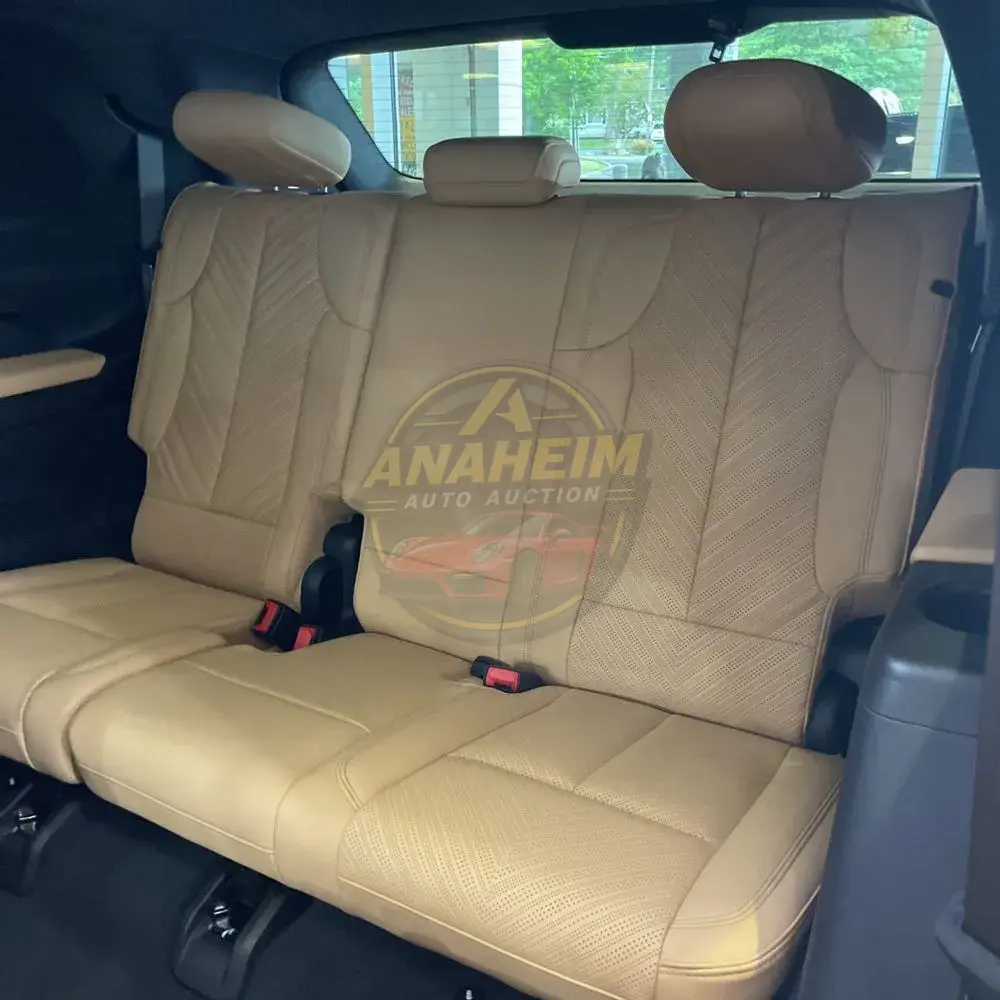 2025 Cadillac Escalade IQ Luxury 2