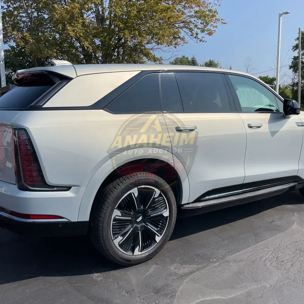 2025 Cadillac Escalade IQ Sport 1