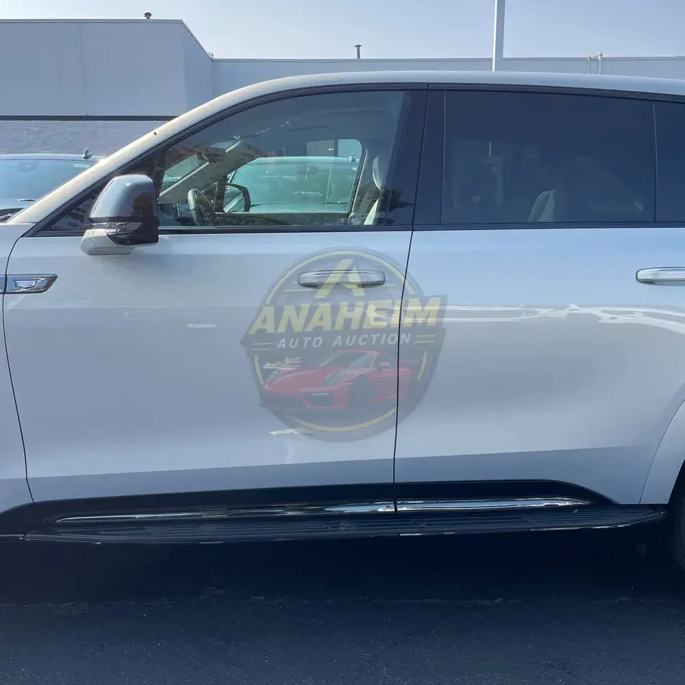 2025 Cadillac Escalade IQ Sport 1