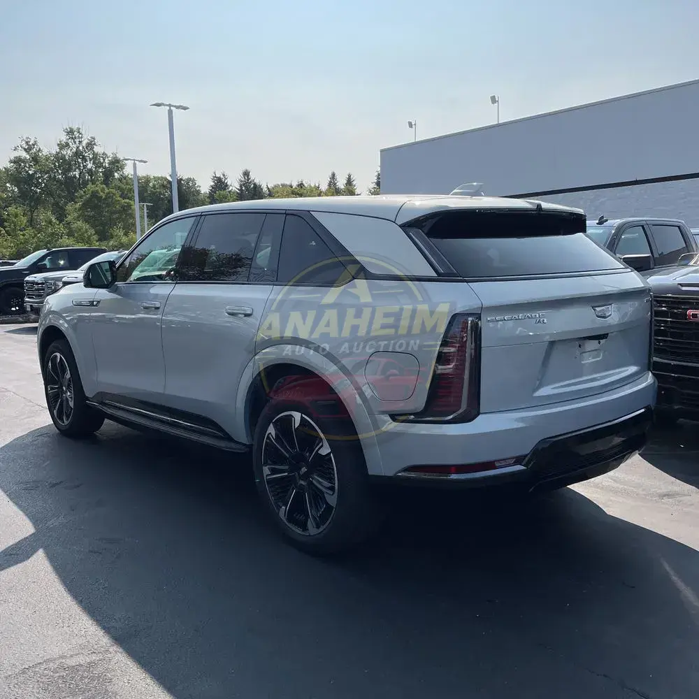 2025 Cadillac Escalade IQ Sport 1