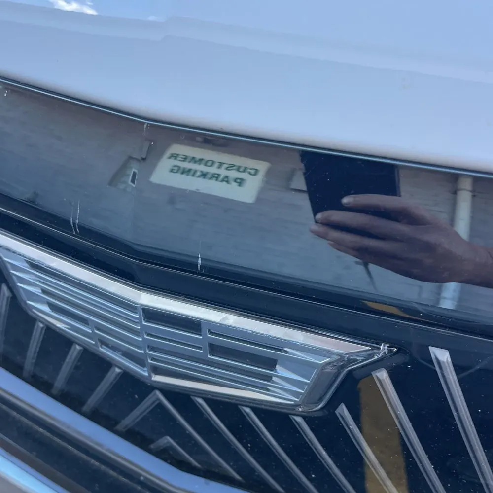 2025 Cadillac Escalade IQ Sport 1