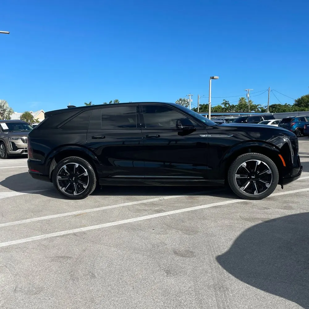 2025 Cadillac Escalade IQ Sport 1