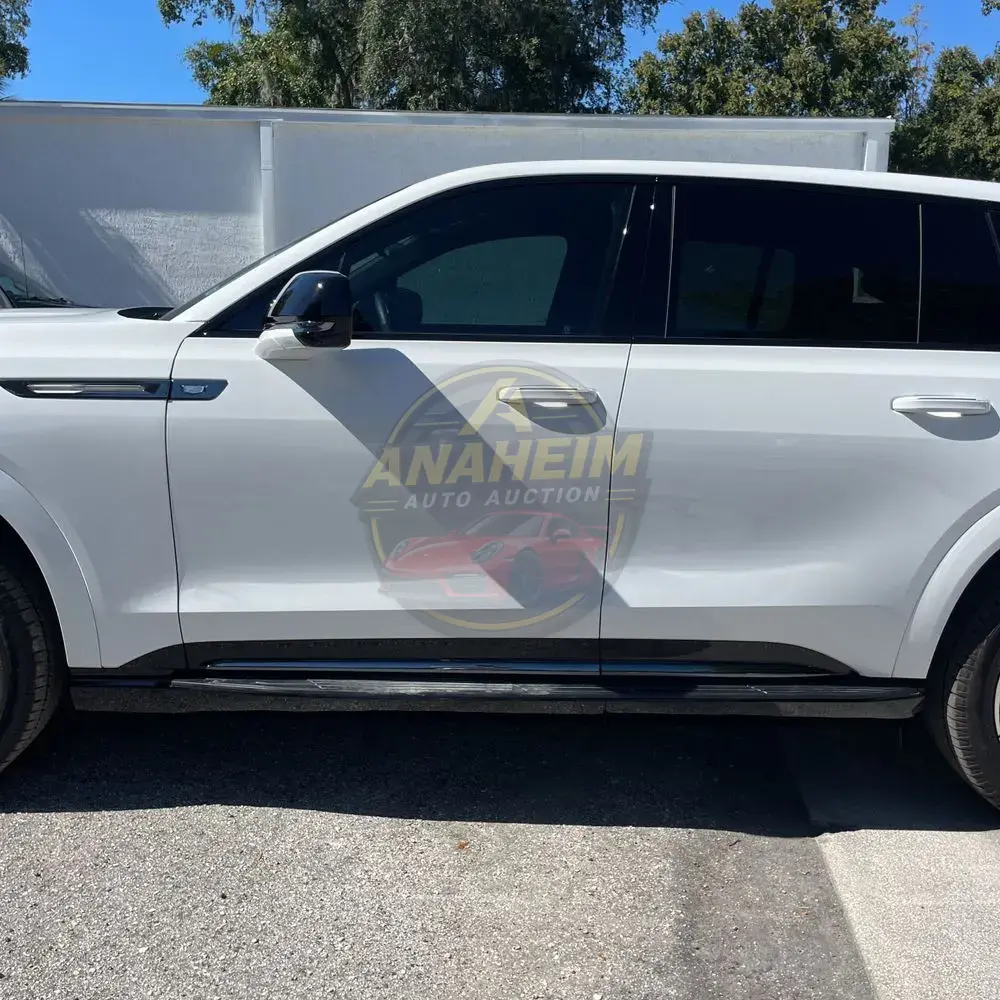 2025 Cadillac Escalade IQ Sport 1