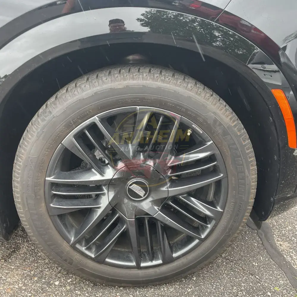 2025 Cadillac Escalade IQ Sport 2