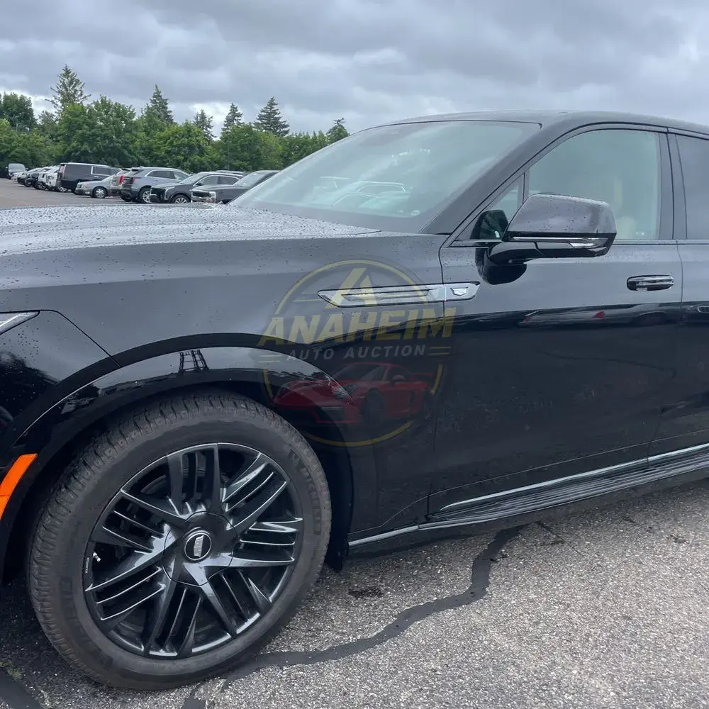 2025 Cadillac Escalade IQ Sport 2