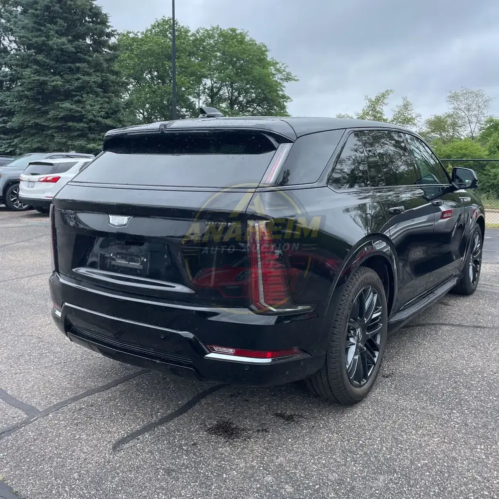 2025 Cadillac Escalade IQ Sport 2