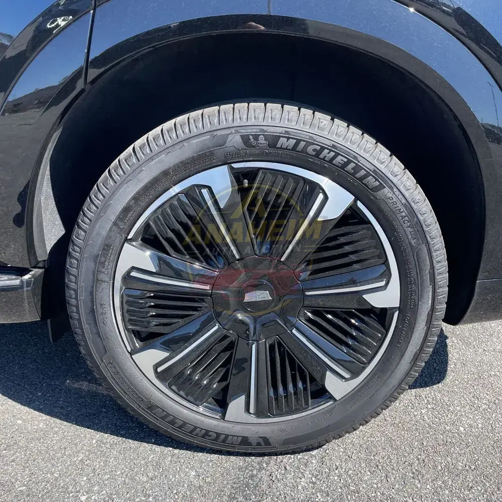 2025 Cadillac Escalade IQ Sport 2