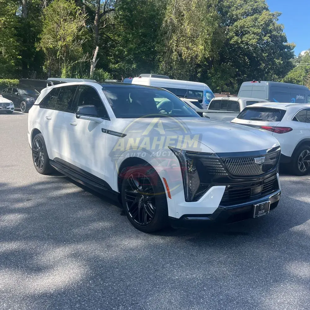 2025 Cadillac Escalade IQ Sport 2