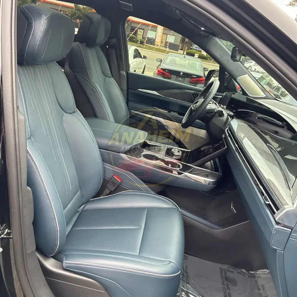 2025 Cadillac Escalade IQ Sport 2