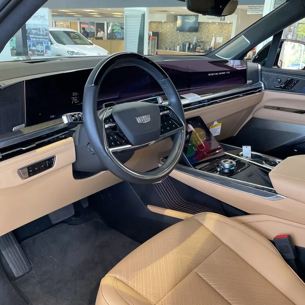 2025 Cadillac Escalade IQ Sport 2