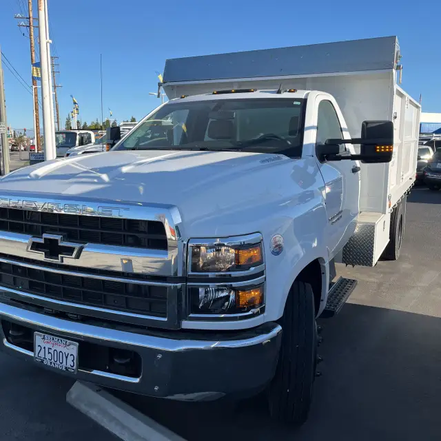 2022 Chevrolet Silverado 4500 W/T
