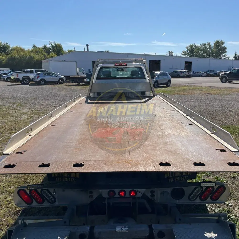 2022 Chevrolet Silverado 4500 W/T