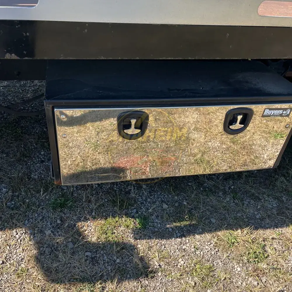 2022 Chevrolet Silverado 4500 W/T