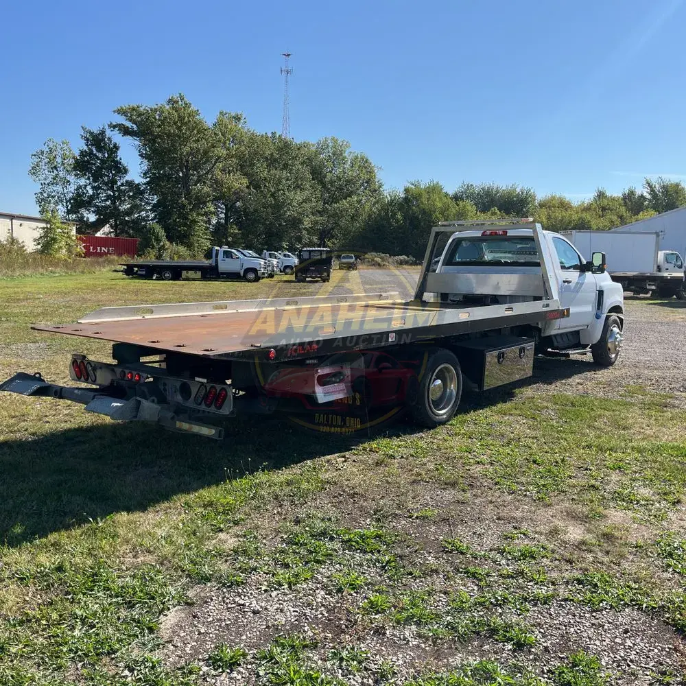 2022 Chevrolet Silverado 4500 W/T