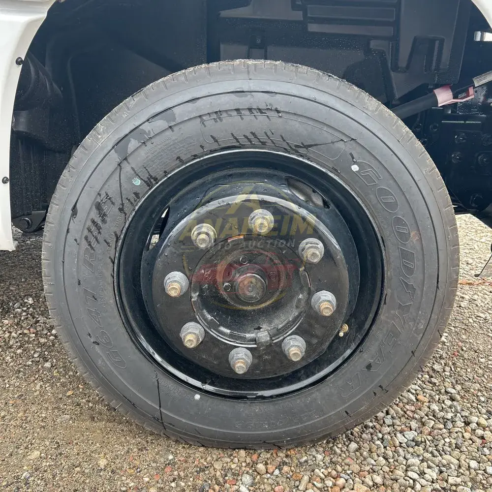 2023 Chevrolet Silverado 5500 W/T