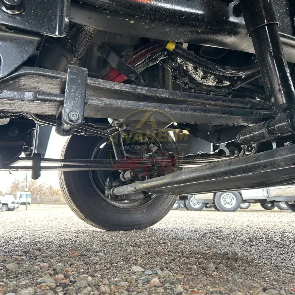 2023 Chevrolet Silverado 5500 W/T