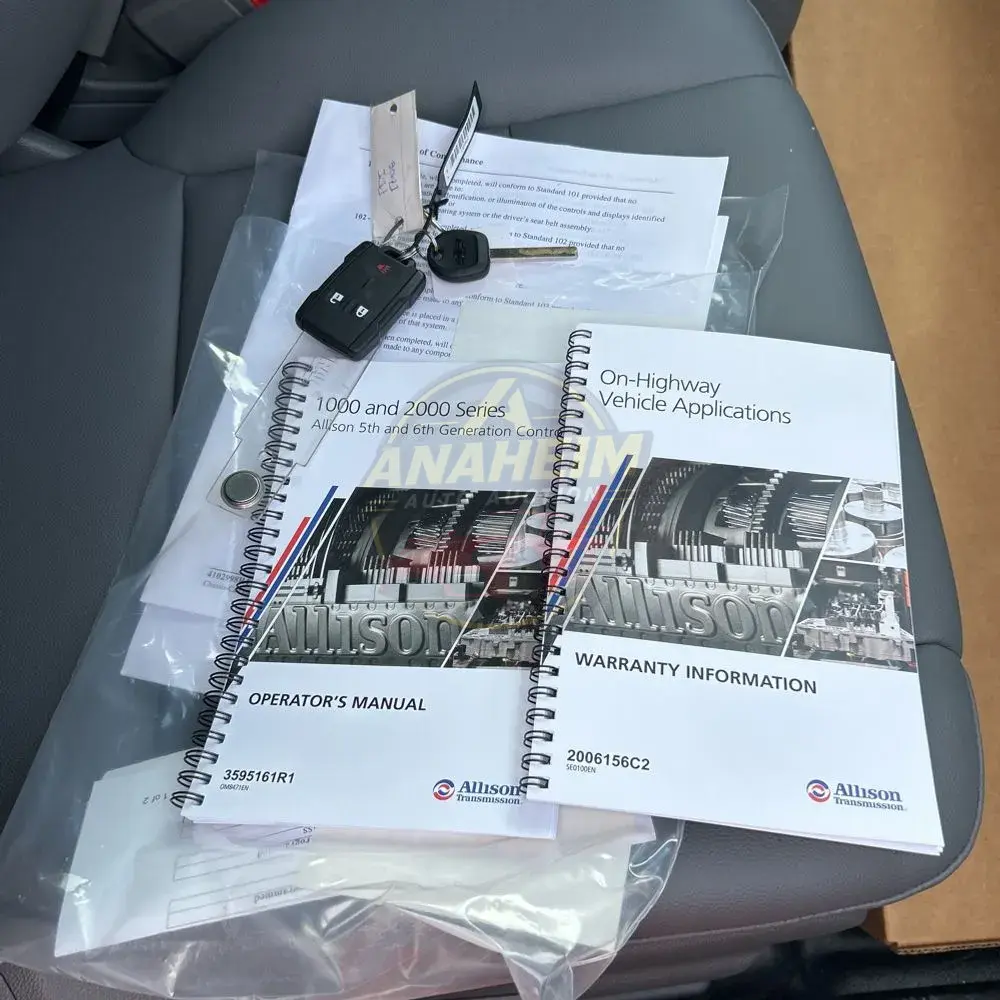 2023 Chevrolet Silverado 5500 W/T