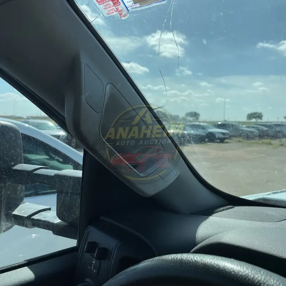 2023 Chevrolet Silverado 5500 W/T