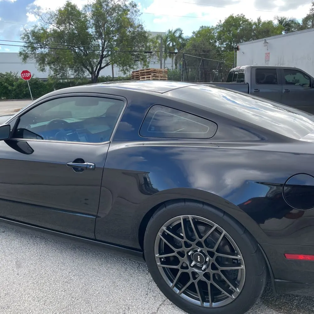 2013 Ford Shelby GT500 Base