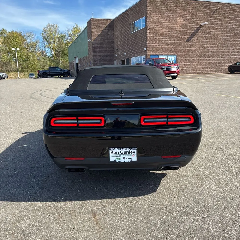 2023 Dodge Challenger R/T SCAT PACK