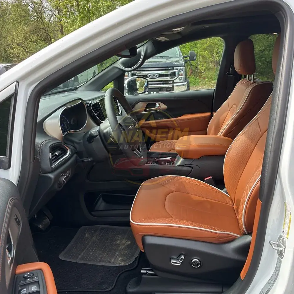 2026 Chrysler Pacifica Pinnacle AWD