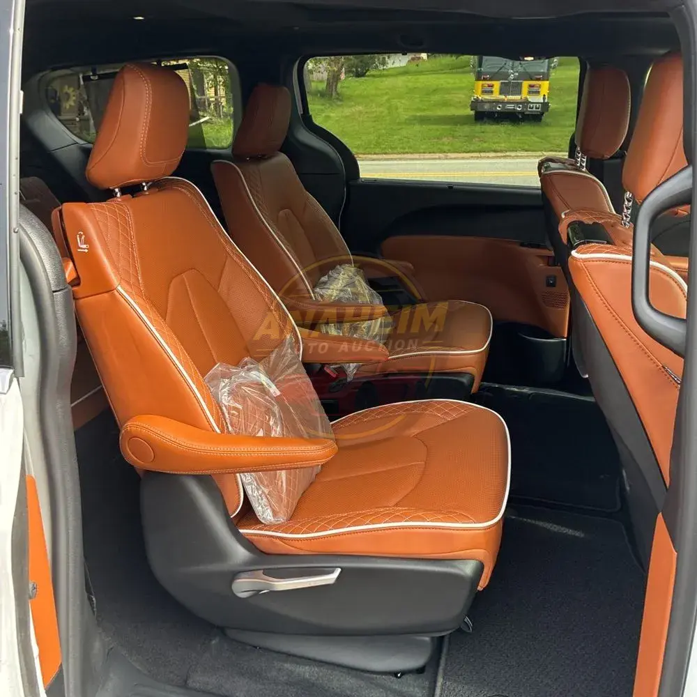 2026 Chrysler Pacifica Pinnacle AWD