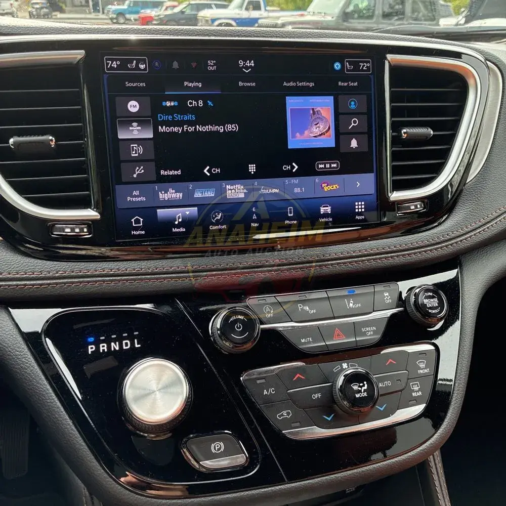 2026 Chrysler Pacifica Pinnacle AWD