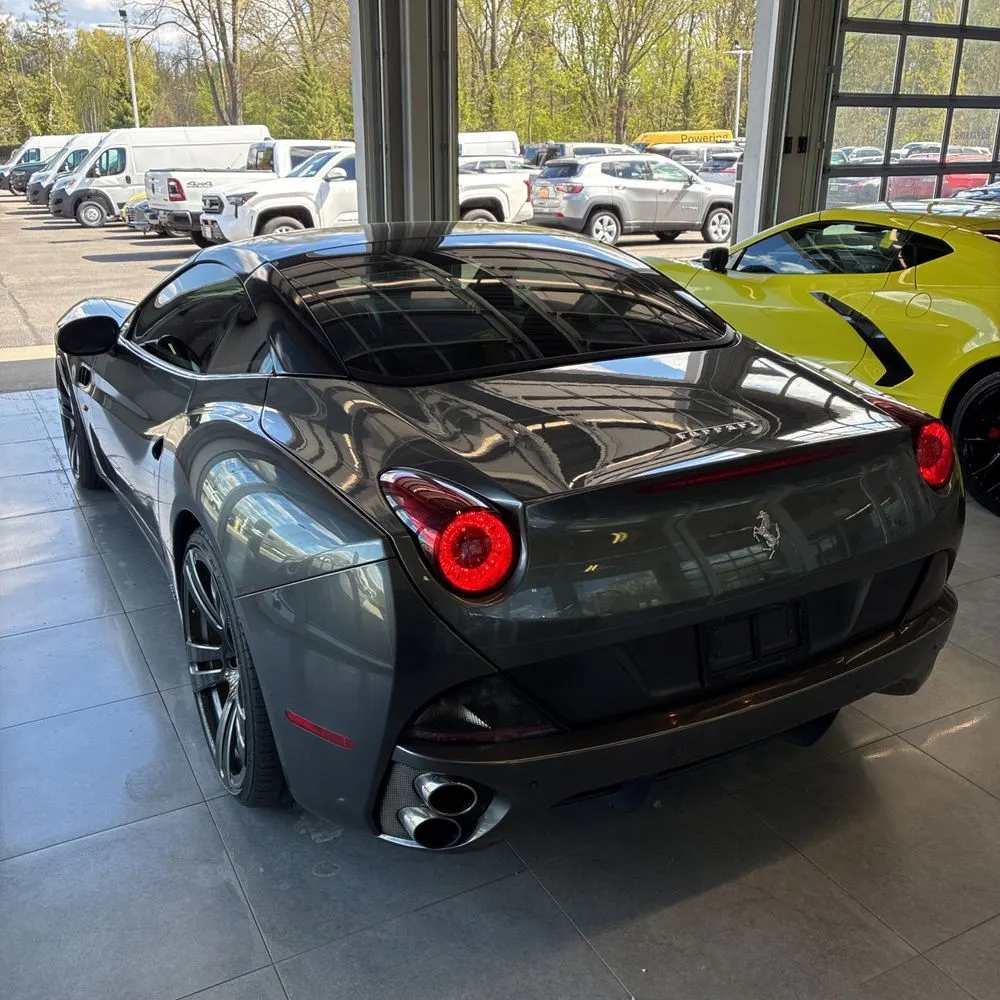 2010 Ferrari California Base 2D Convertible