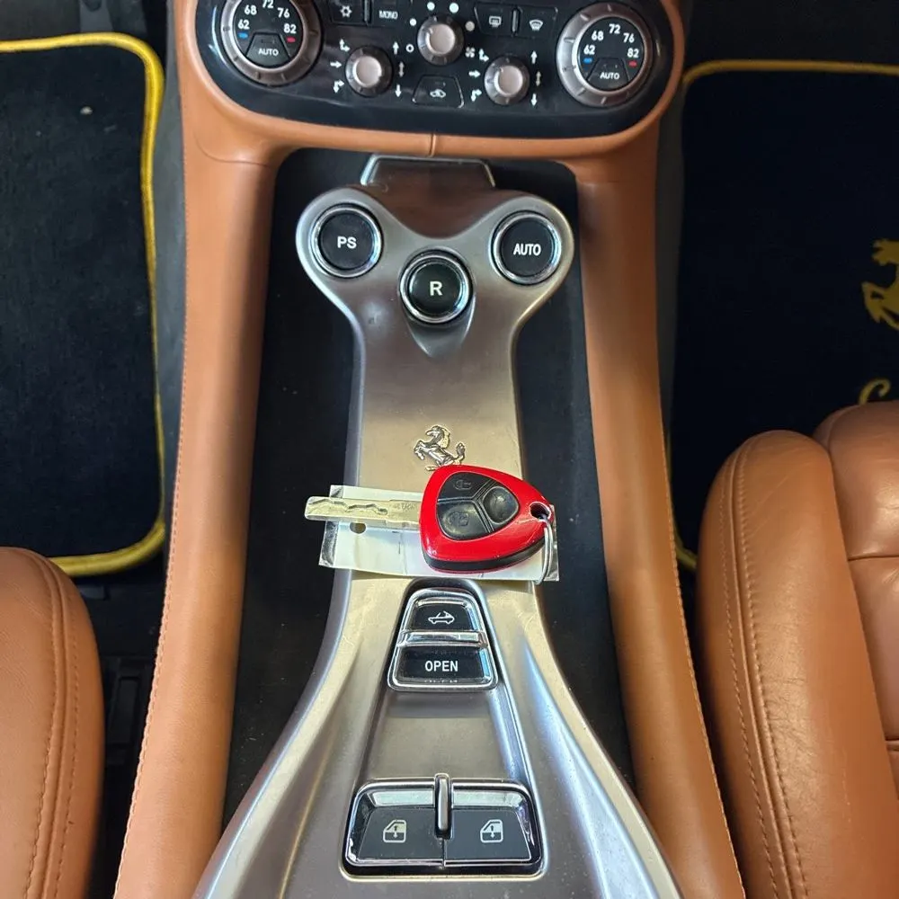 2010 Ferrari California Base 2D Convertible