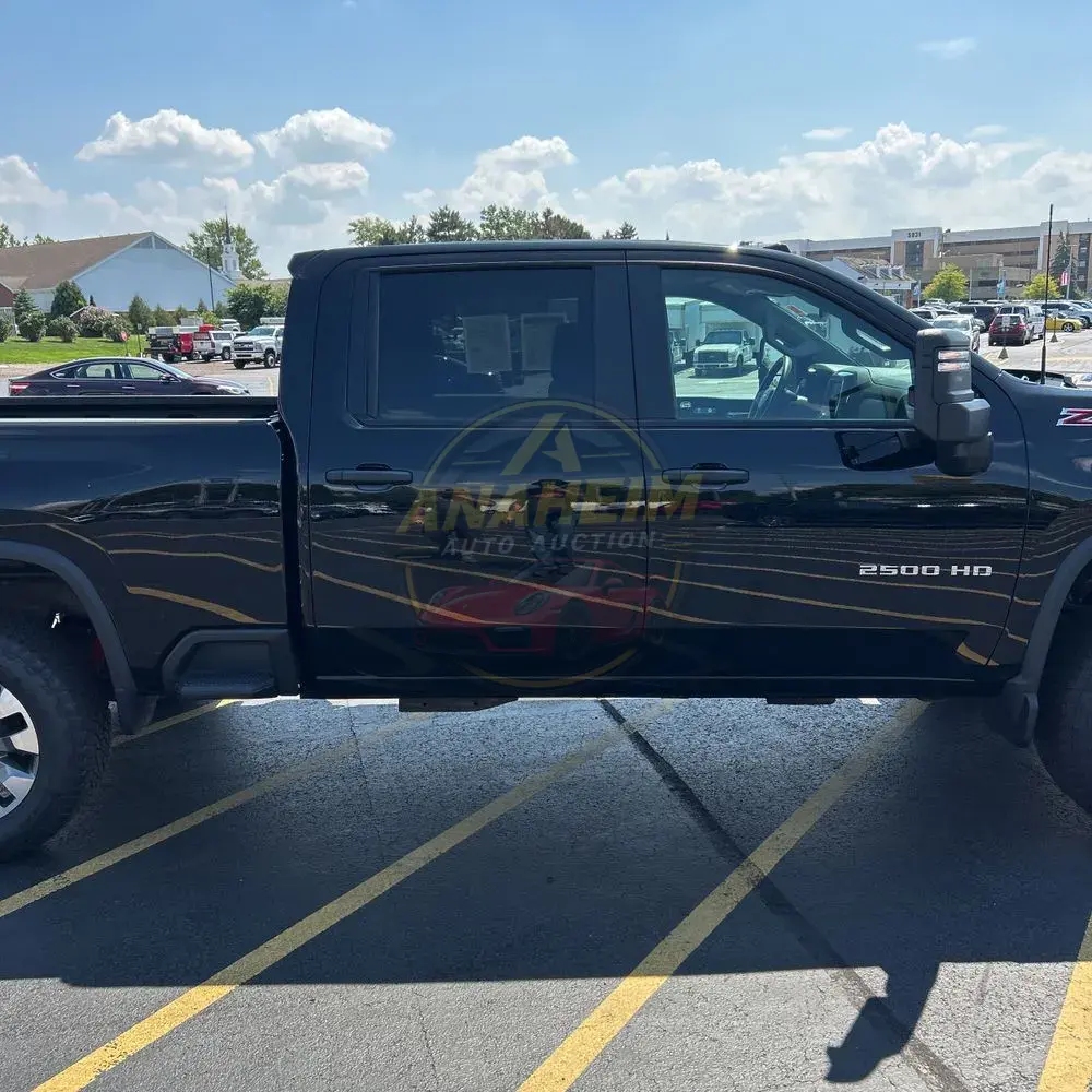 2024 Chevrolet Silverado 2500 Custom
