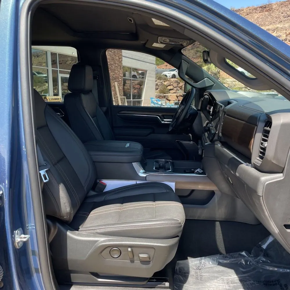 2024 Chevrolet Silverado 2500HD High Country